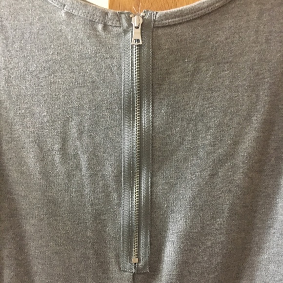 Gap Stylish Fitted Peplum with Zipper Detail - Picture 4 of 6